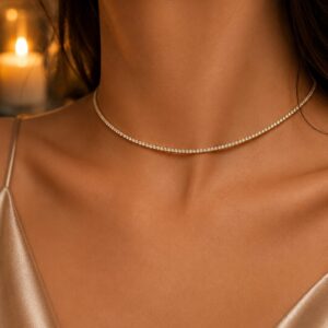 CHOKER CRAVEJADA DOURADA